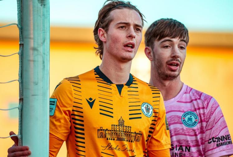 Slough Town extend loans of Reading FC duo Jacob Borgnis and Basil Tuma