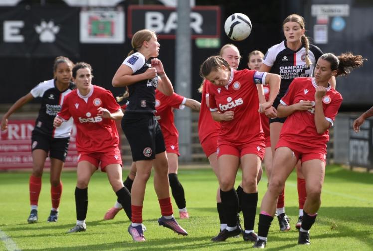 Kitson urges Maidenhead United Women to make their progress 'count'