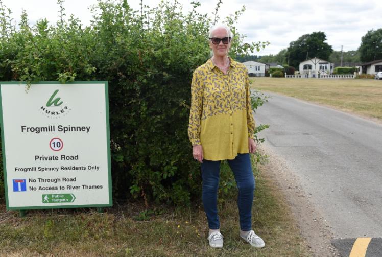 Government launches review into controversial park homes sale fee