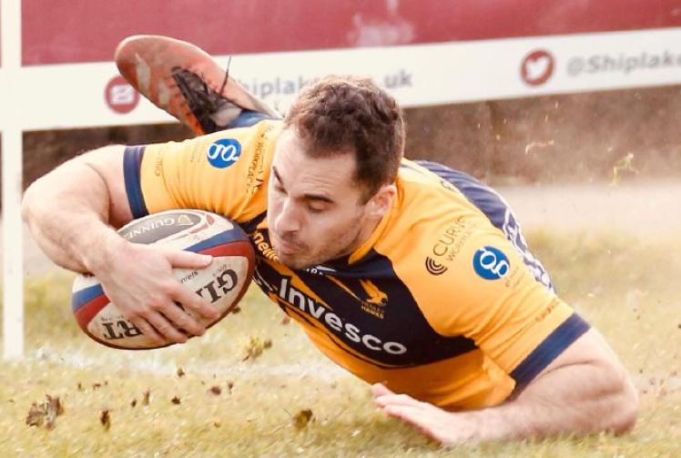 Bello hat-trick helps Hawks maintain unbroken league campaign