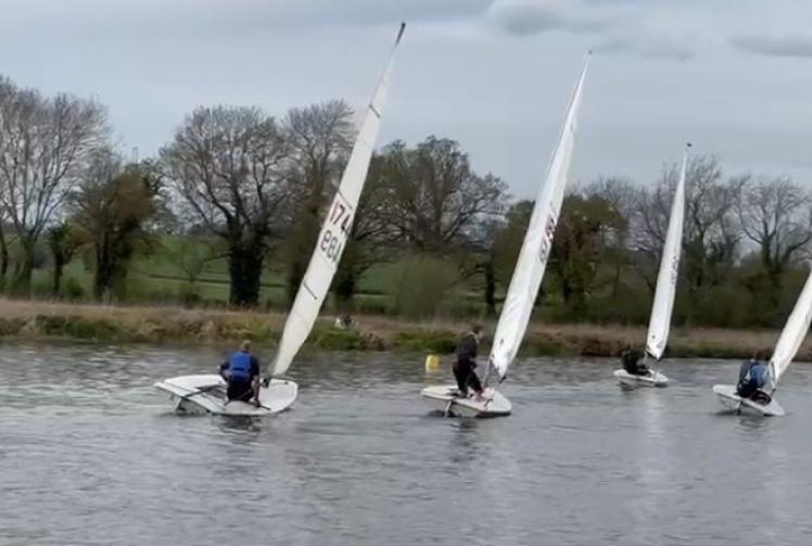 Darke hangs on to secure spring series win