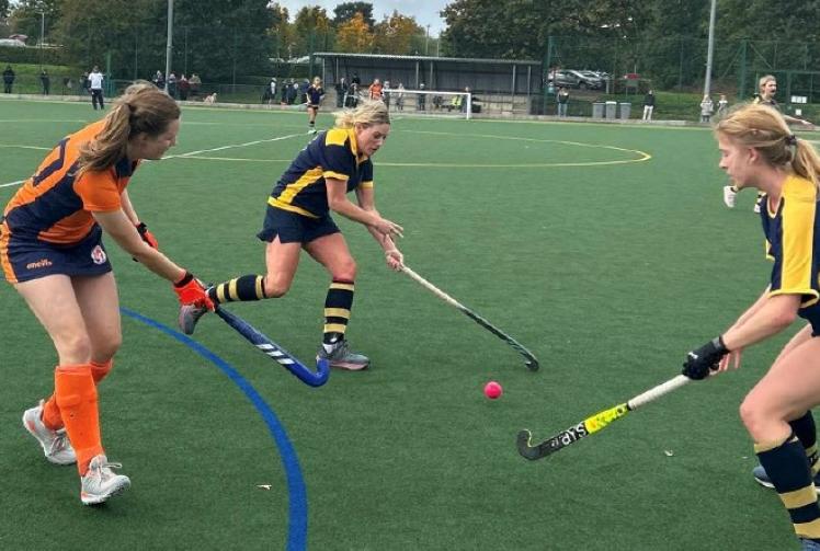 Barass nets treble as five-star Henley put visitors to sword