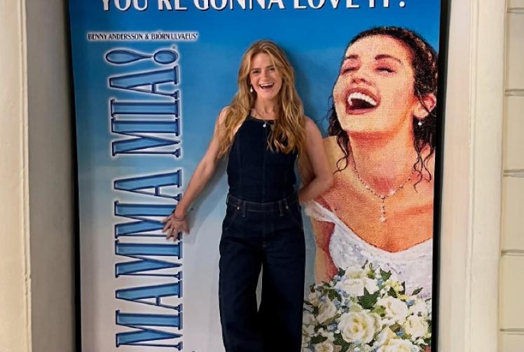 So long socks, as actress wins spot on musical tour