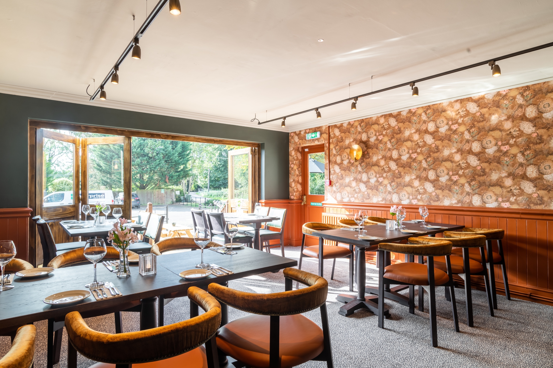 The Spade Oak pub in Bourne End undergoes 'stunning' refurb Slough